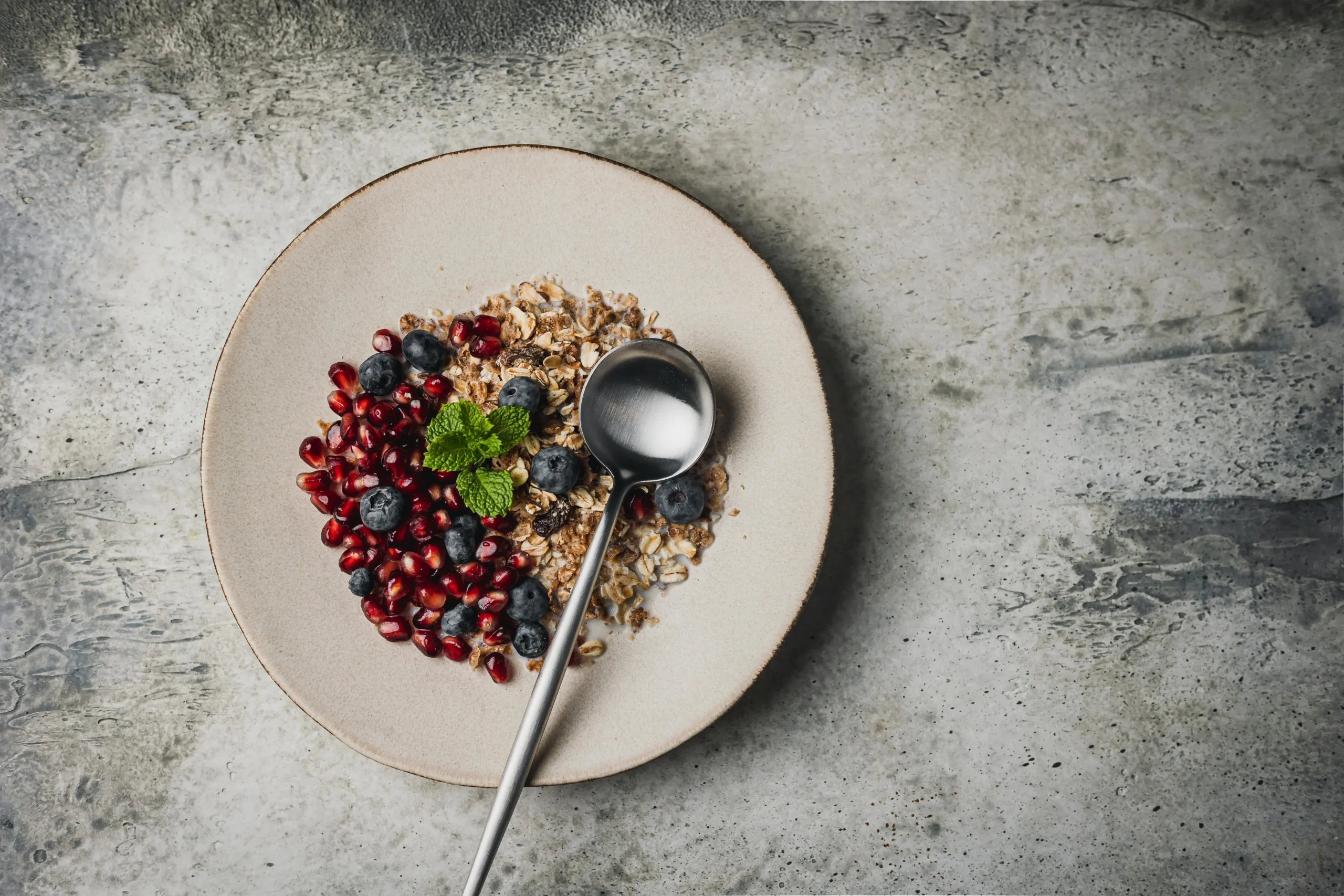 of_a_balanced_breakfast_with_whole_grains