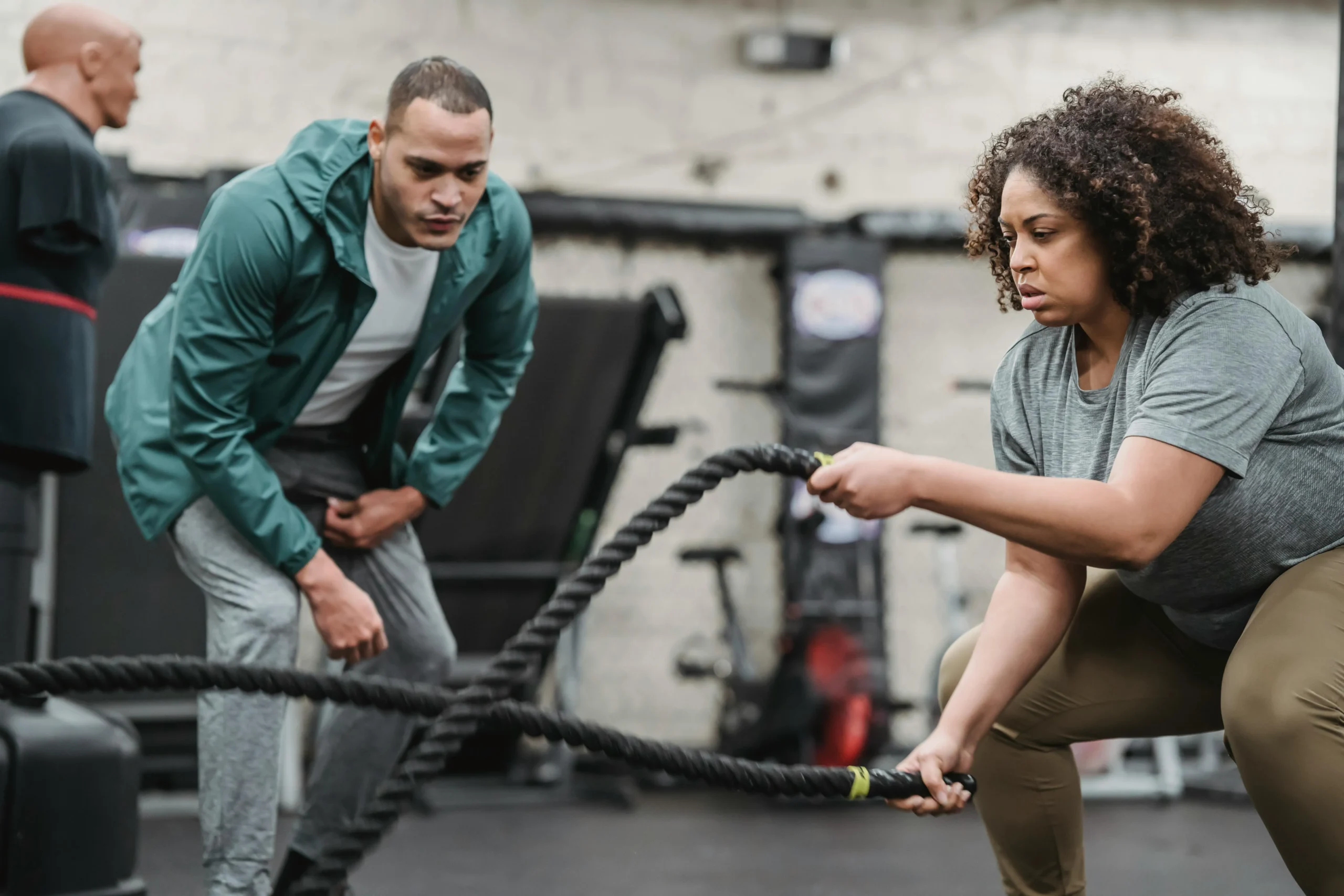 of_a_person_doing_functional_fitness_exercises_like_lunges
