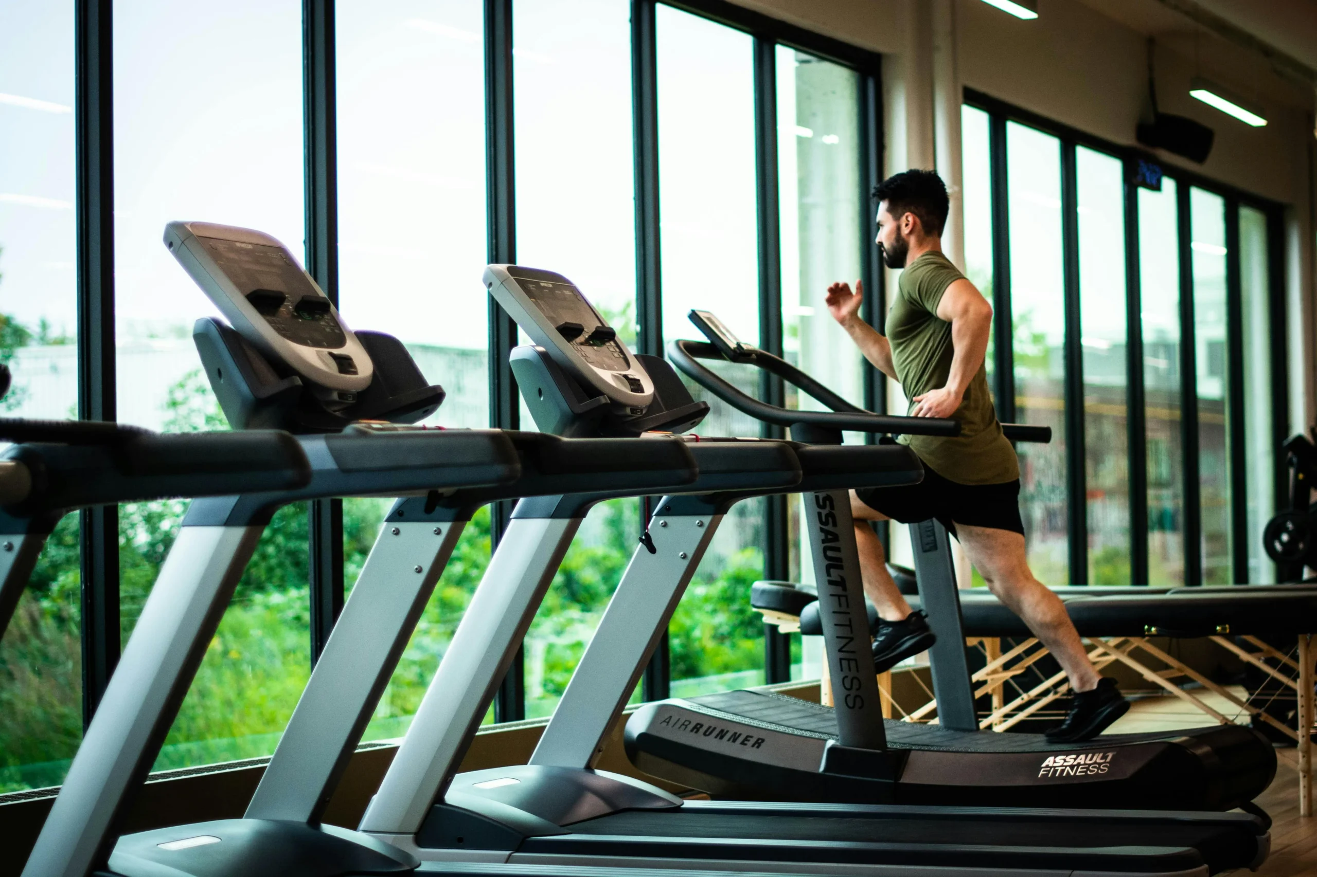 of_a_person_doing_heart_healthy_cardio_like_running