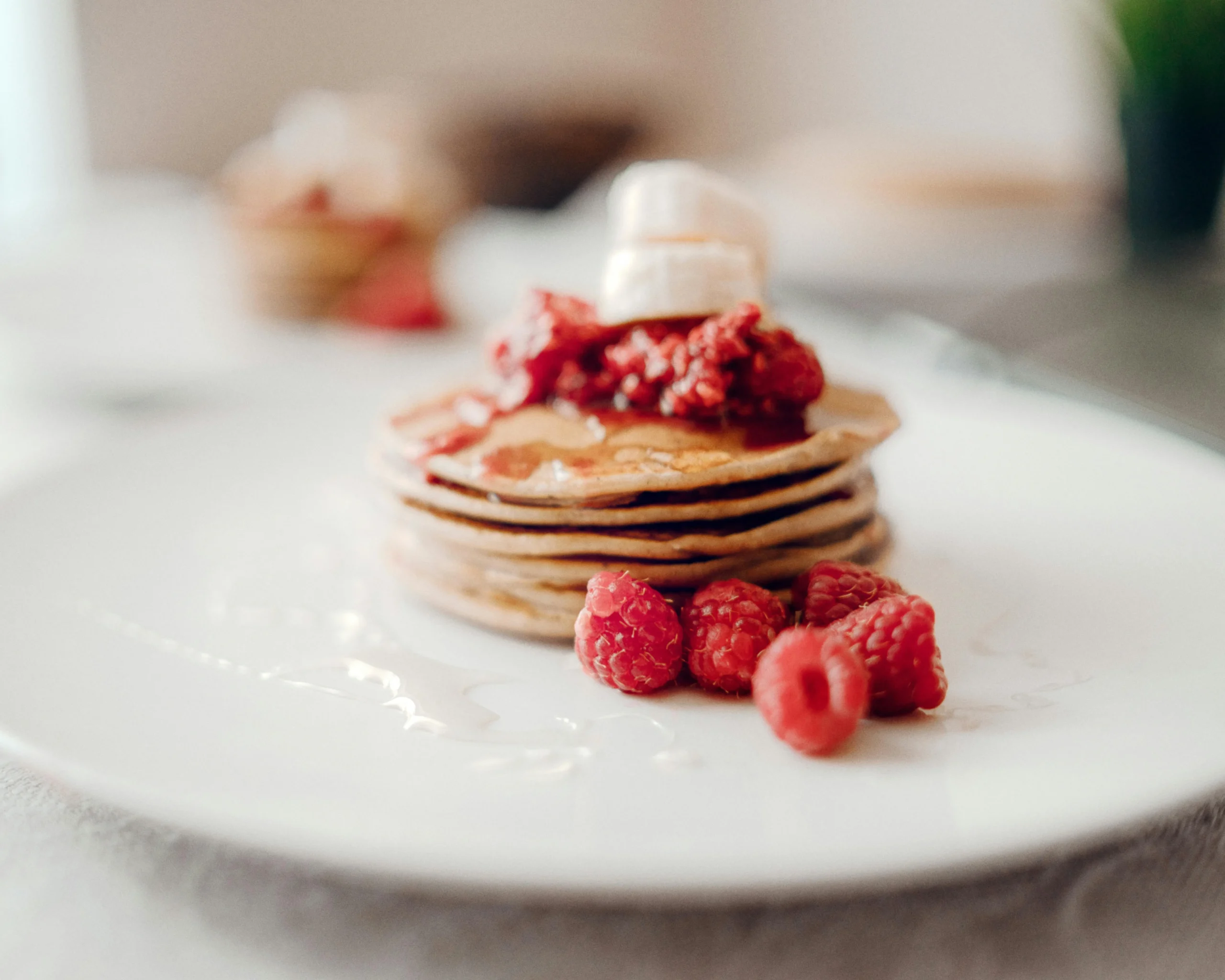 of_a_person_swapping_sugary_snacks_for_naturally_sweet_options_like_fruit