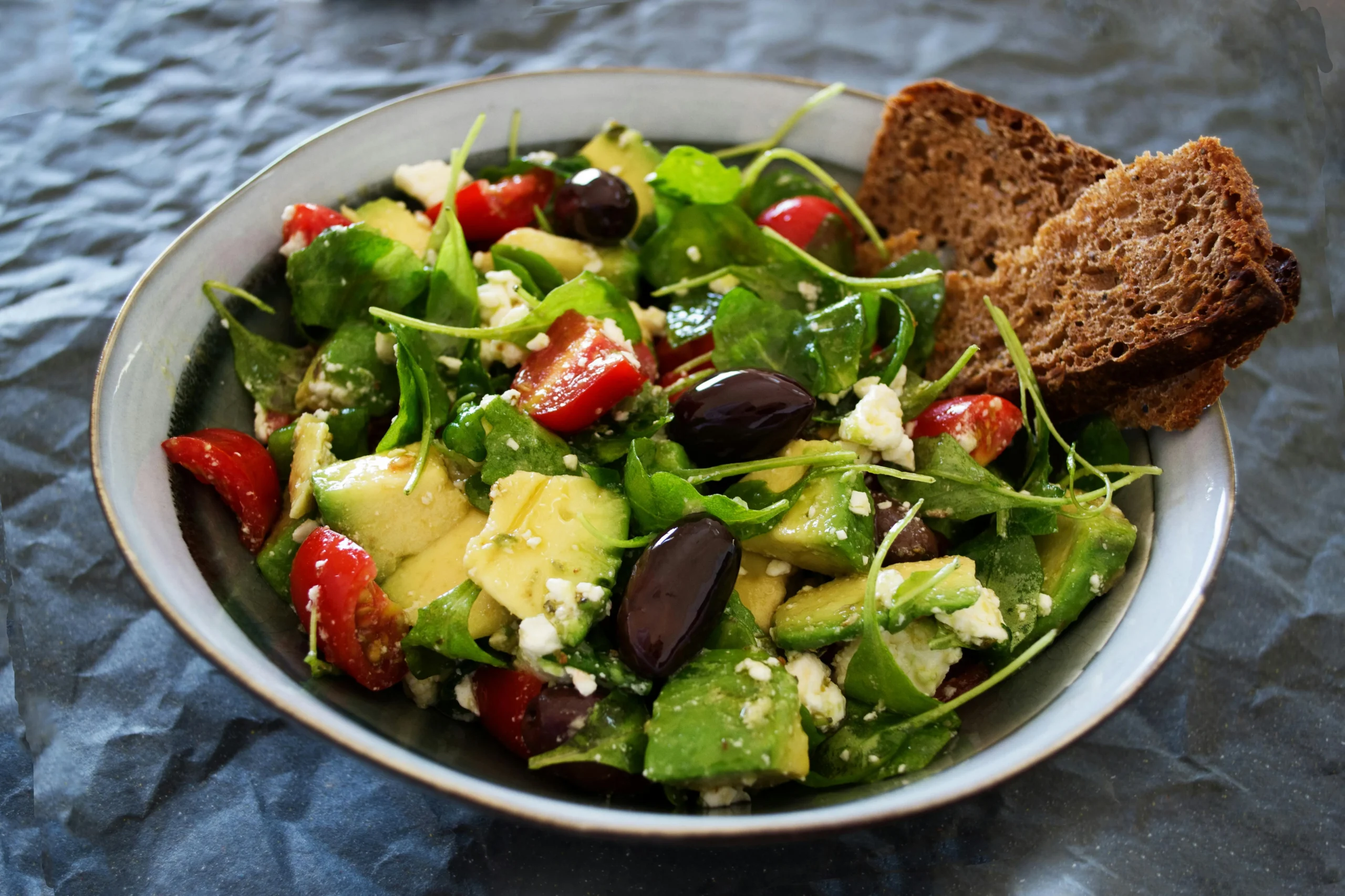 of_healthy_fat_rich_foods_like_avocado