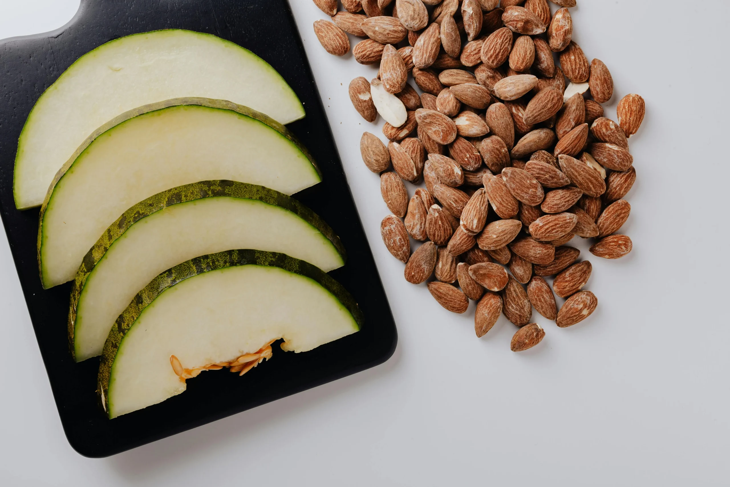 of_vitamin_E_rich_foods_like_almonds