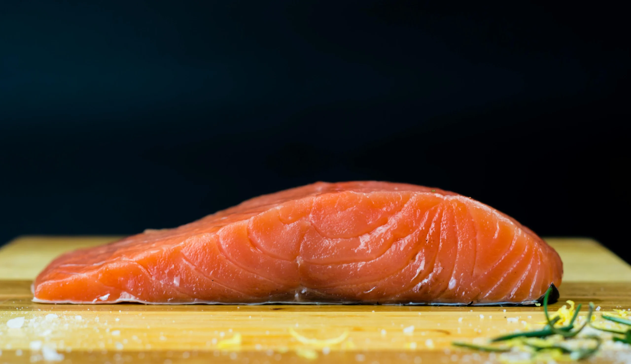of_a_heart_surrounded_by_omega_3_rich_foods_such_as_salmon