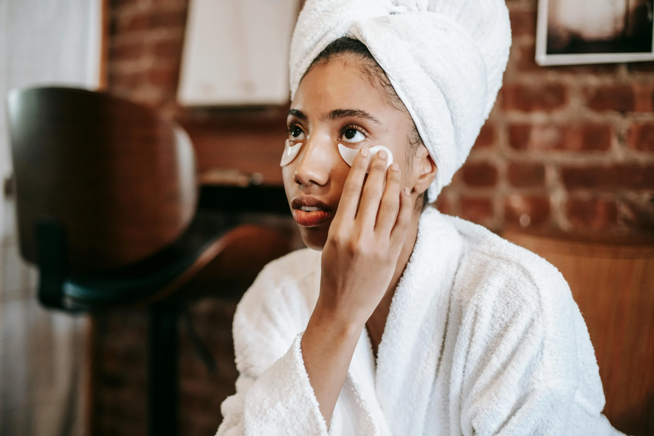 of_a_person_applying_a_natural