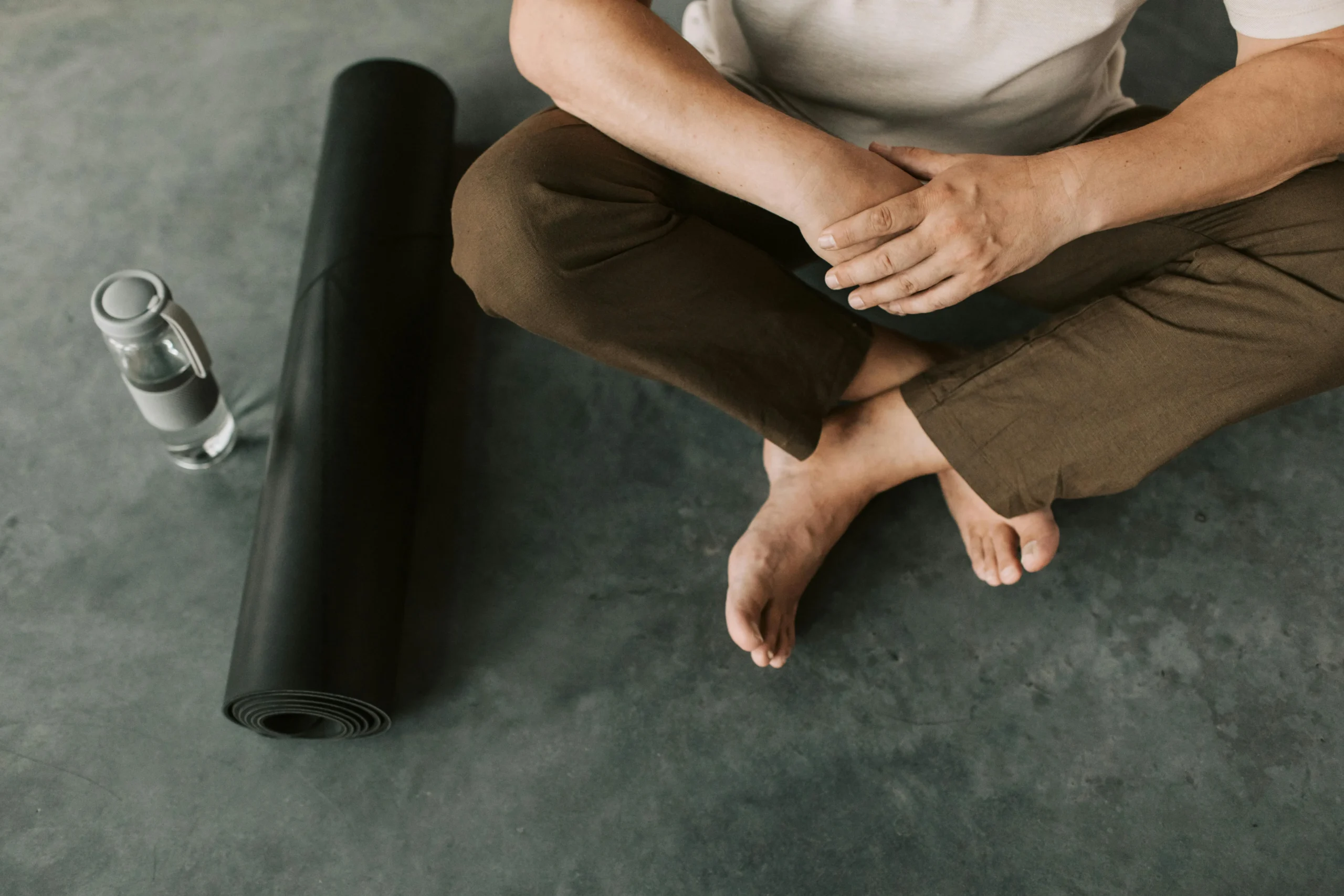 of_a_person_practicing_restorative_yoga_in_a_calm_and_serene_environment__Create_an_ultra_realistic_image_with_perfect_contrast_by_emphasizing_depth