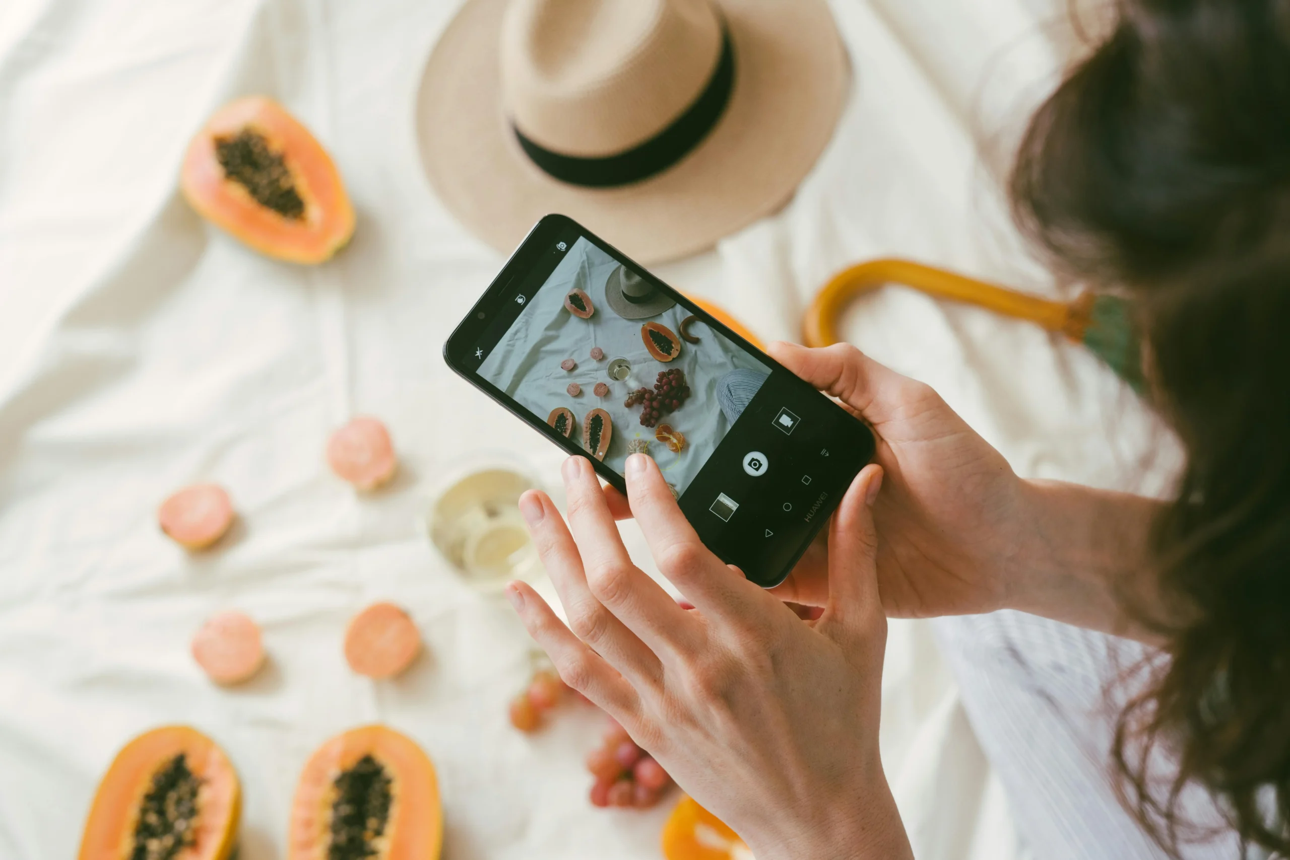 of_a_person_using_a_sleep_tracking_device_or_app_before_going_to_bed__Create_an_ultra_realistic_image_with_perfect_contrast_by_emphasizing_depth