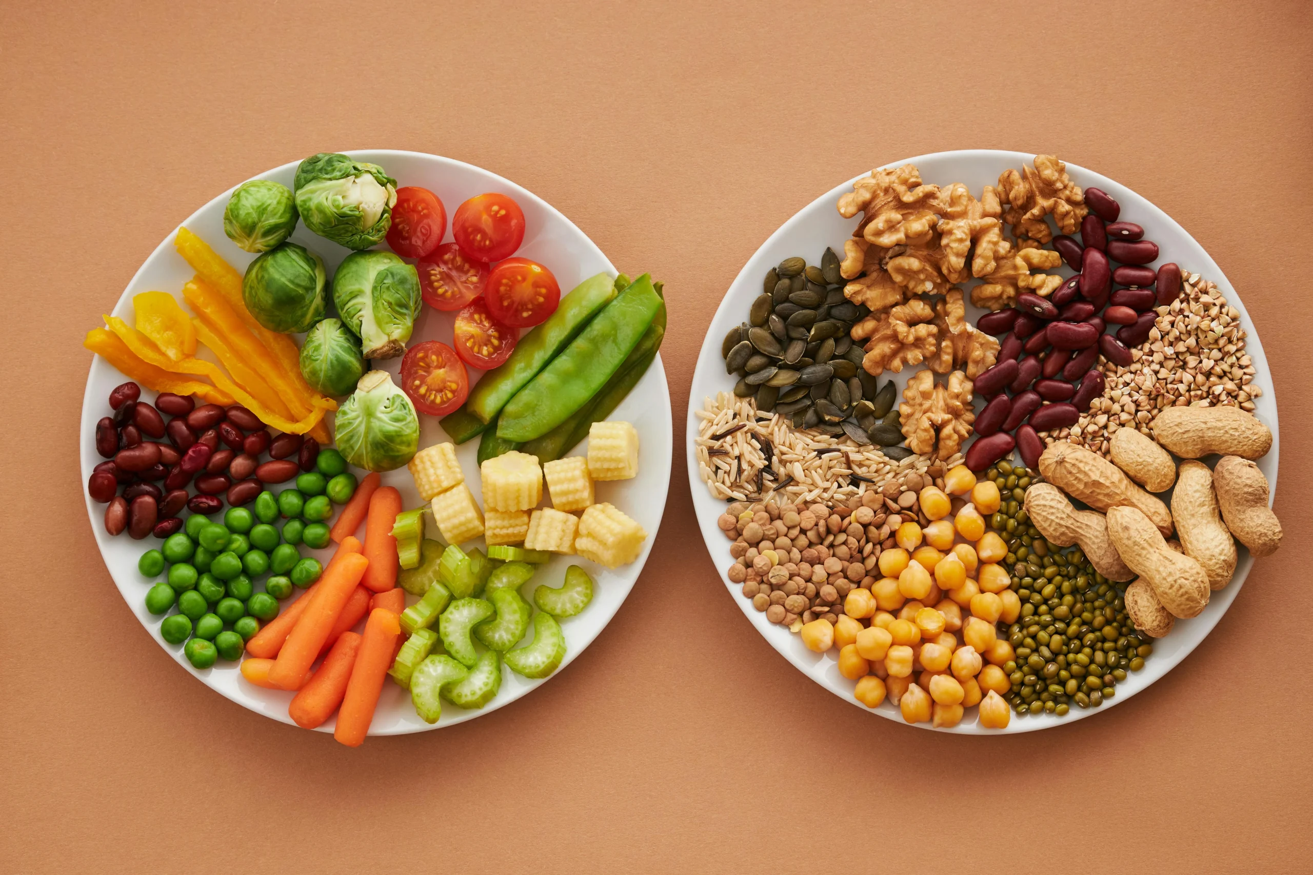 of_a_plate_with_balanced_food_portions_neatly_arranged__Create_an_ultra_realistic_image_with_perfect_contrast_by_emphasizing_depth